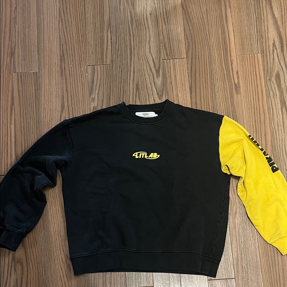 Pokemon pikachu Black and Yellow Sweater